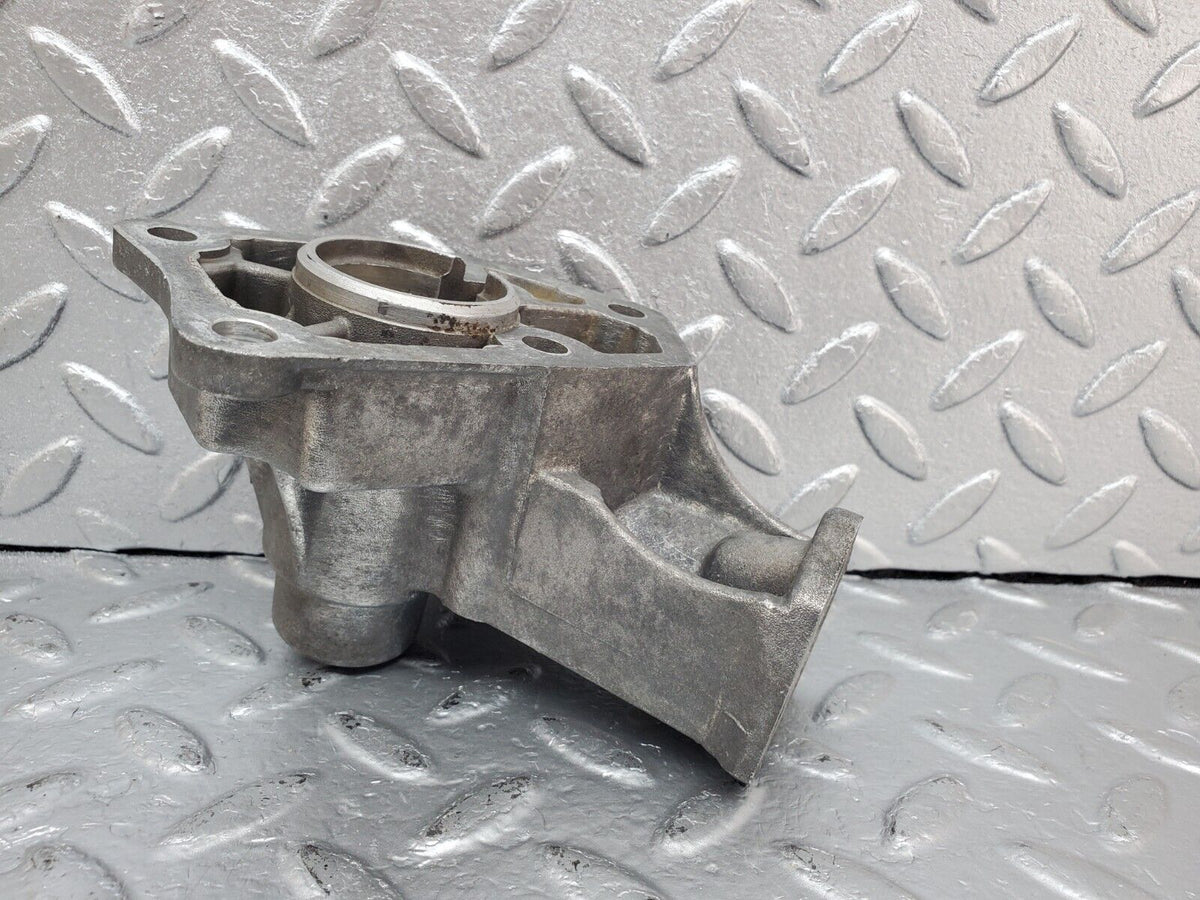 44399 Mercedes-Benz W123 280E Ignition Distributor Housing A1101580515