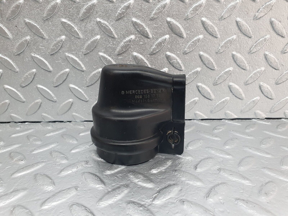 43415 Mercedes-Benz C126 380SEC Coupe Ignition Coil Protective Cap A0001581785