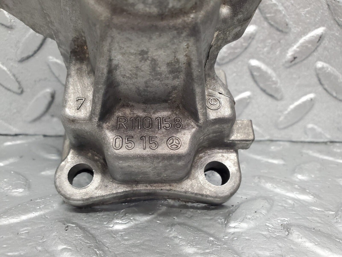 46720 Mercedes-Benz C123 280CE Coupe Ignition Distributor Housing A1101580515