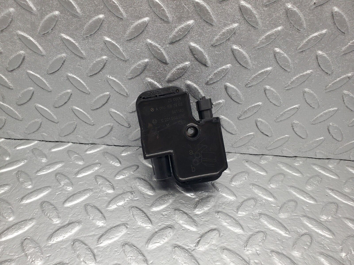 47985 Mercedes-Benz R230 350SL Coupe Ignition Coil Bosch 0001587803 0221503035