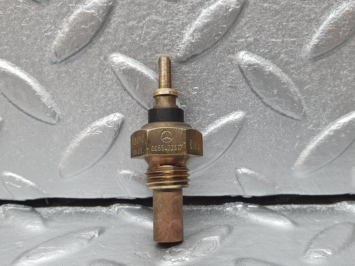 41332 Mercedes-Benz W123 280E Coolant Temperature Sensor Beru A0055422617