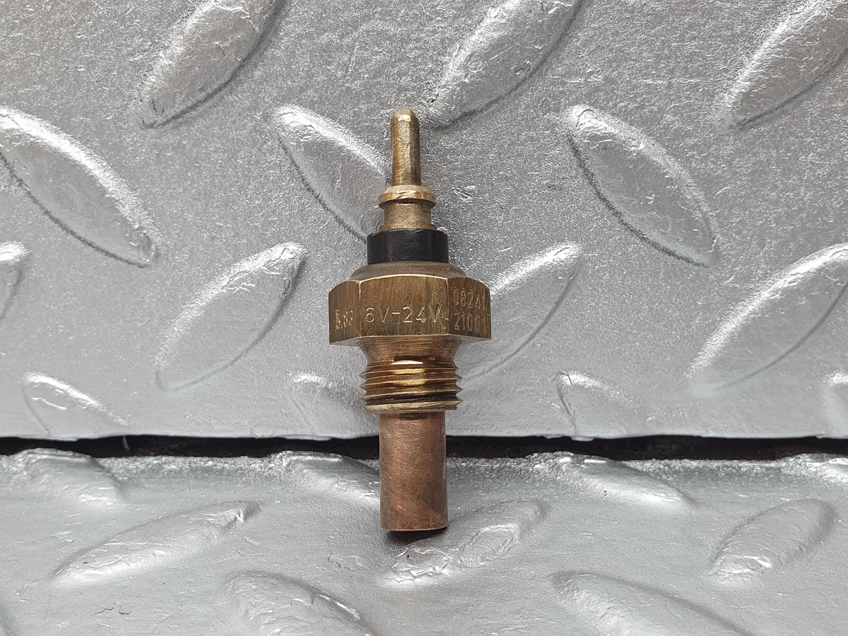 41332 Mercedes-Benz W123 280E Coolant Temperature Sensor Beru A0055422617