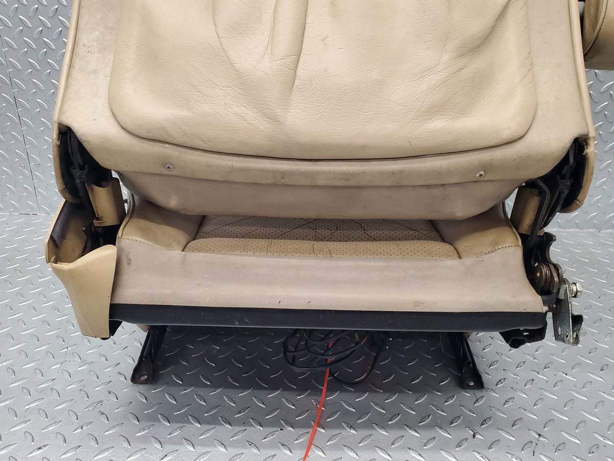 49429 Mercedes-Benz A124 320E Cabriolet Front Left Seat Leather Beige