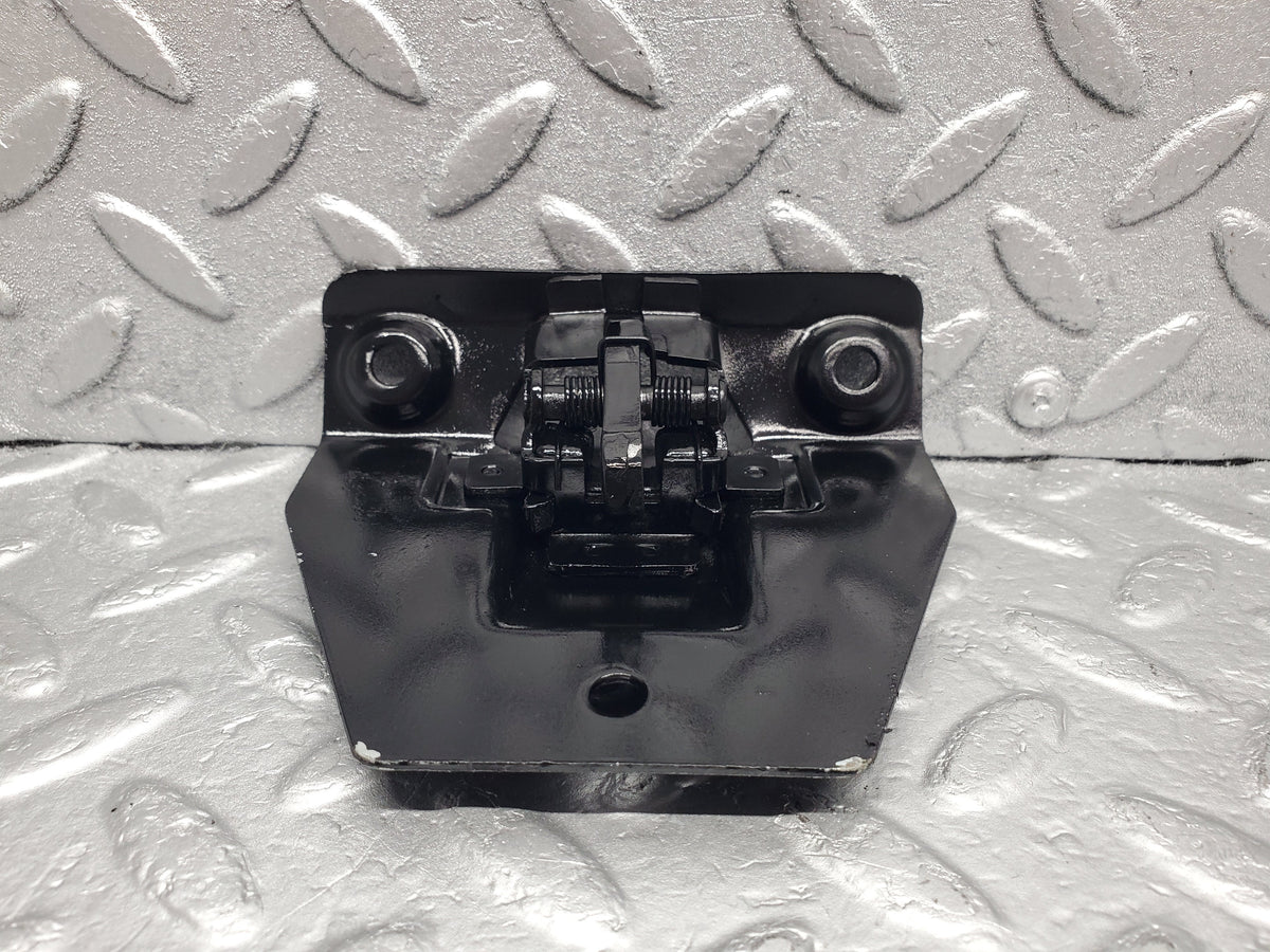 49887 Mercedes-Benz R107 380SL Trunk Boot Lock Latch A1137500285