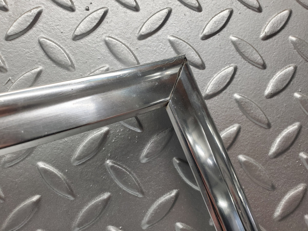 49913 Mercedes-Benz R107 380SL Front Windscreen Chrome Frame