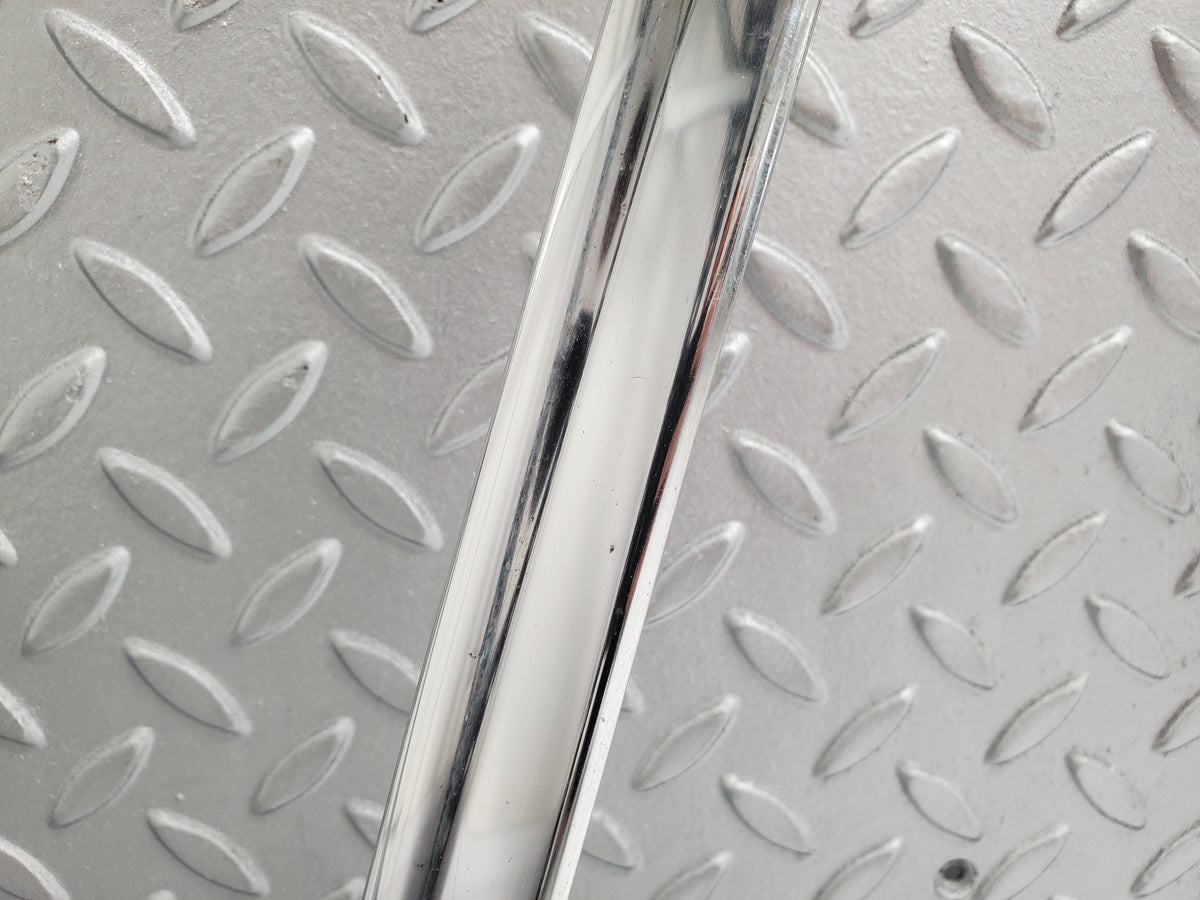 49913 Mercedes-Benz R107 380SL Front Windscreen Chrome Frame