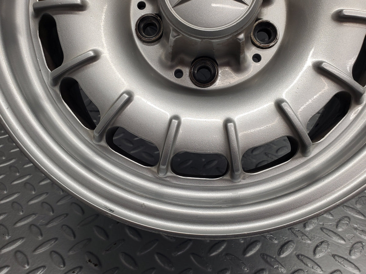 49976 Mercedes-Benz R107 380SL Alloy Wheel Set Mexican Hat 6.5Jx14H2 ET30 A1264002102