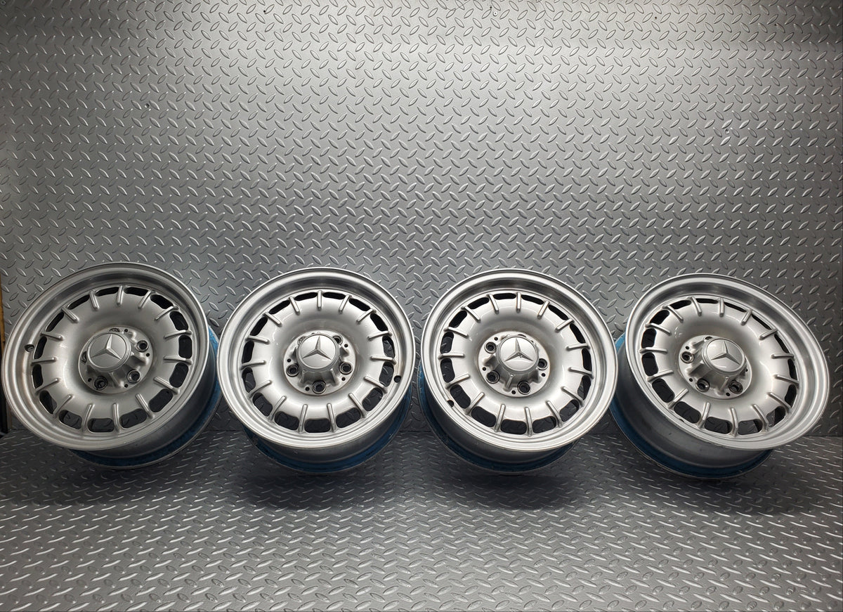 49976 Mercedes-Benz R107 380SL Alloy Wheel Set Mexican Hat 6.5Jx14H2 ET30 A1264002102