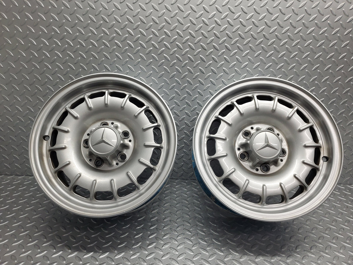 49976 Mercedes-Benz R107 380SL Alloy Wheel Set Mexican Hat 6.5Jx14H2 ET30 A1264002102