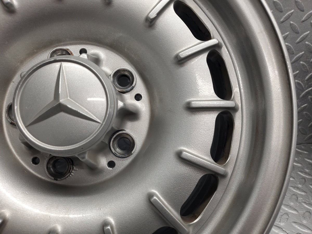 49976 Mercedes-Benz R107 380SL Alloy Wheel Set Mexican Hat 6.5Jx14H2 ET30 A1264002102
