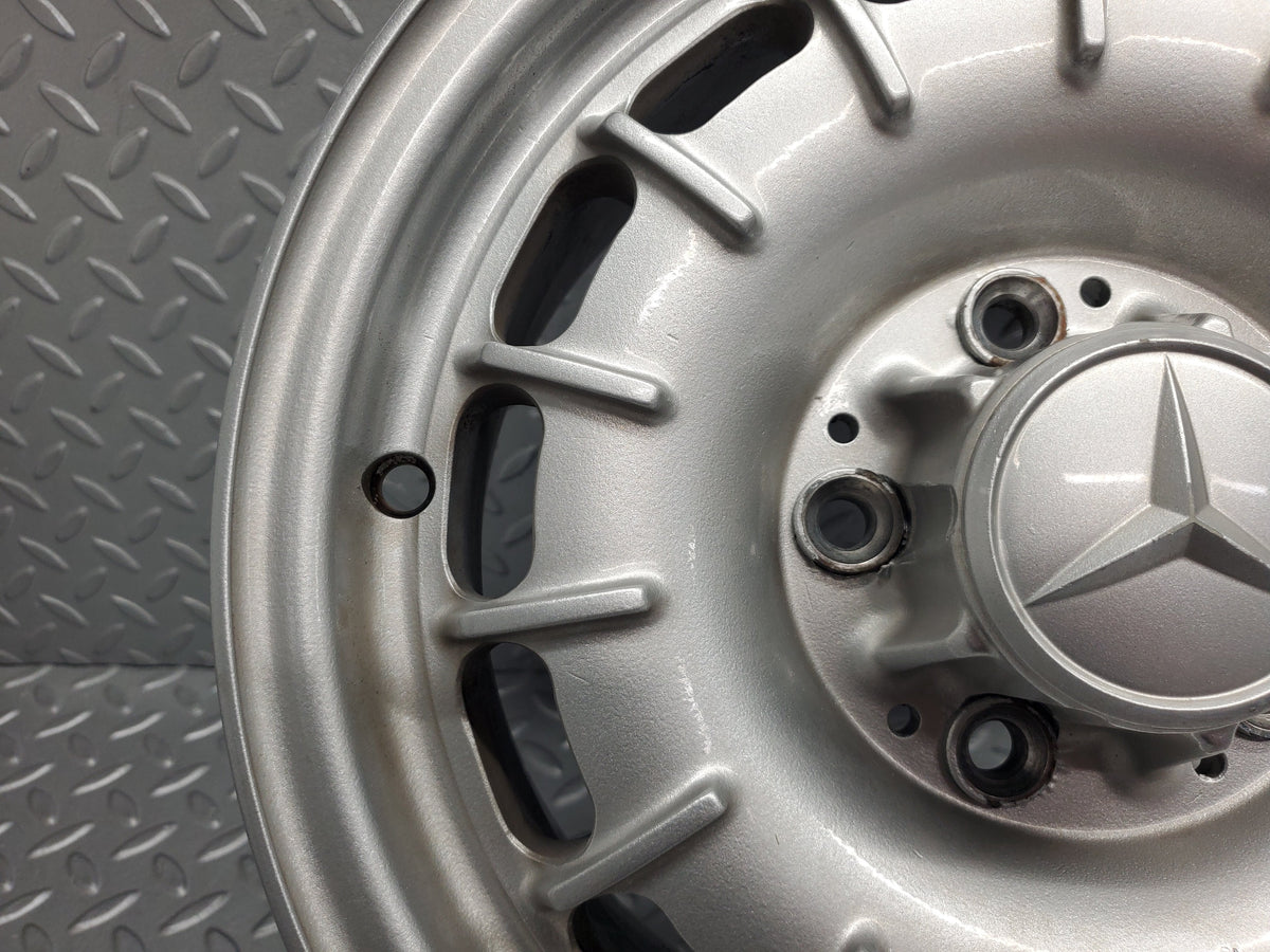 49976 Mercedes-Benz R107 380SL Alloy Wheel Set Mexican Hat 6.5Jx14H2 ET30 A1264002102