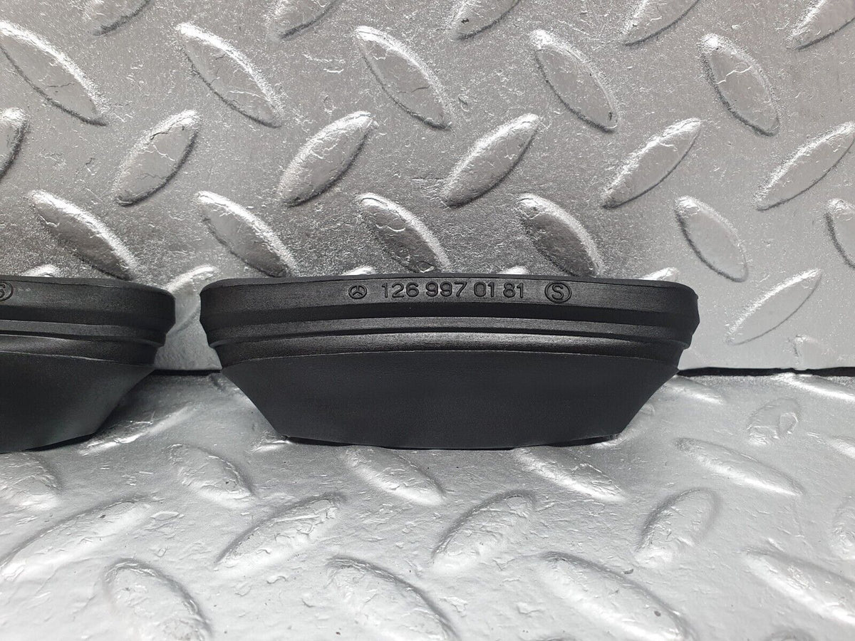 43532 Mercedes-Benz C126 380SEC Coupe Dashboard Centre Air Vent Rubber 2x A1269970181