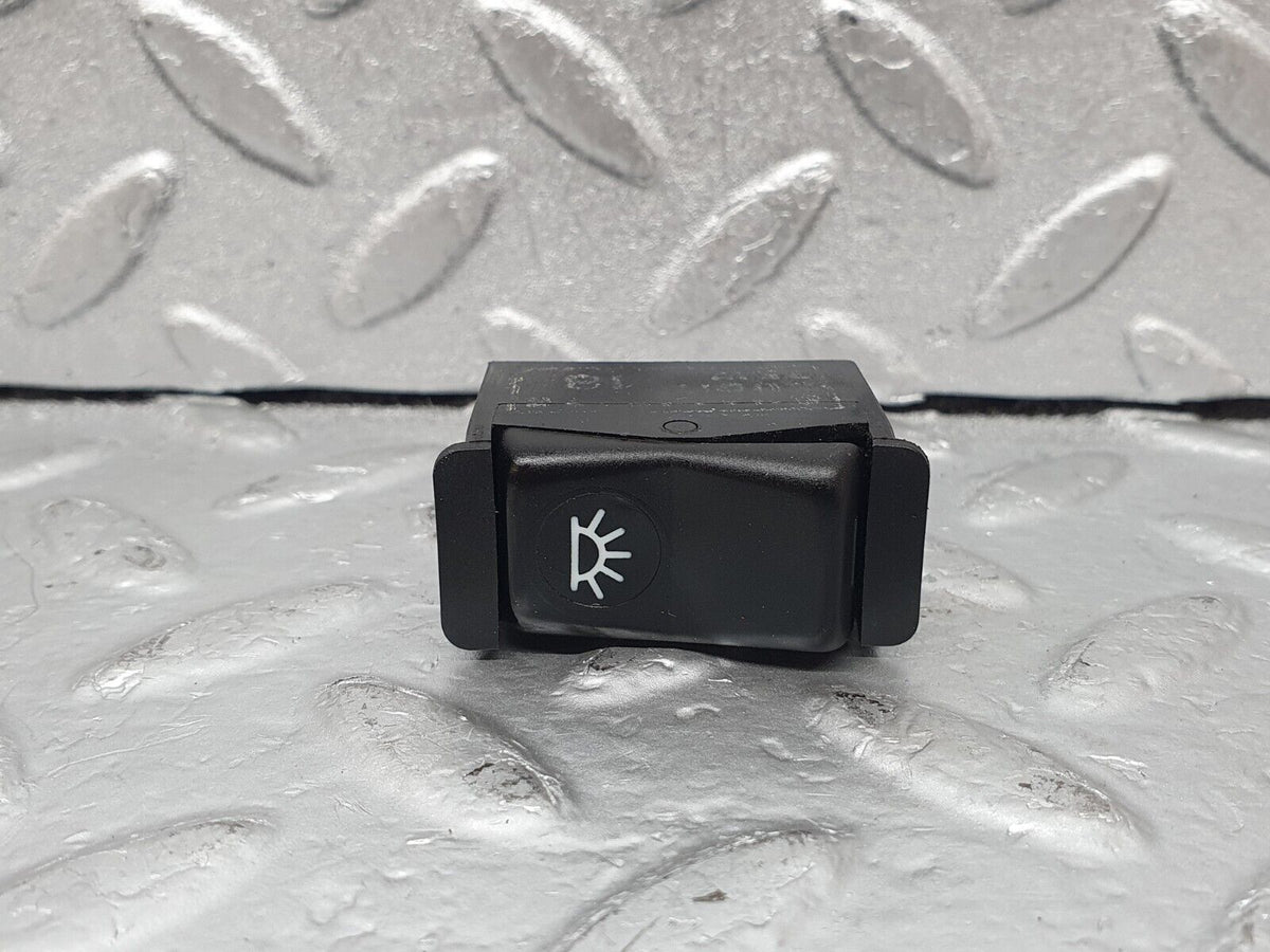 44175 Mercedes-Benz C123 230CE Coupe Interior Light Switch A0008205910
