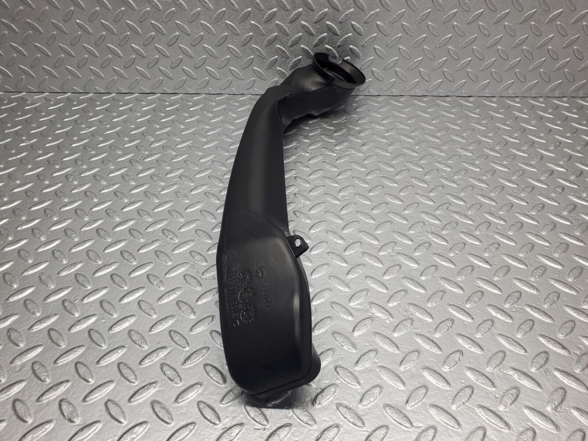 47806 Mercedes-Benz R230 350SL Coupe Air Duct Right Side E038111322