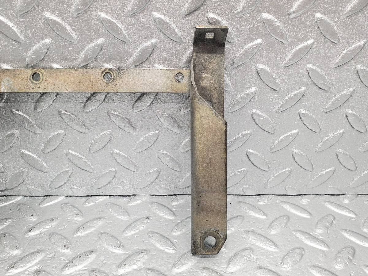 48576 Mercedes-Benz W108 Ignition Cable Bracket