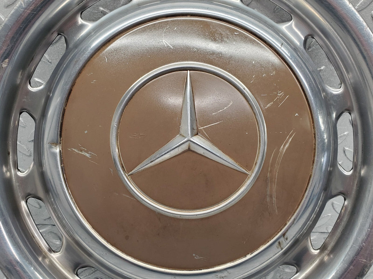 48402 Mercedes-Benz Wheel Trim Hub Cap 14"