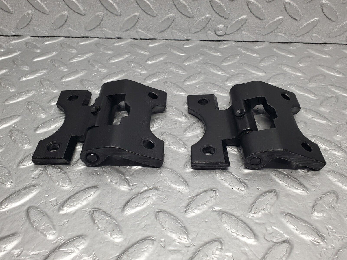 48213 Mercedes-Benz C107 R107 Door Hinge Left Side