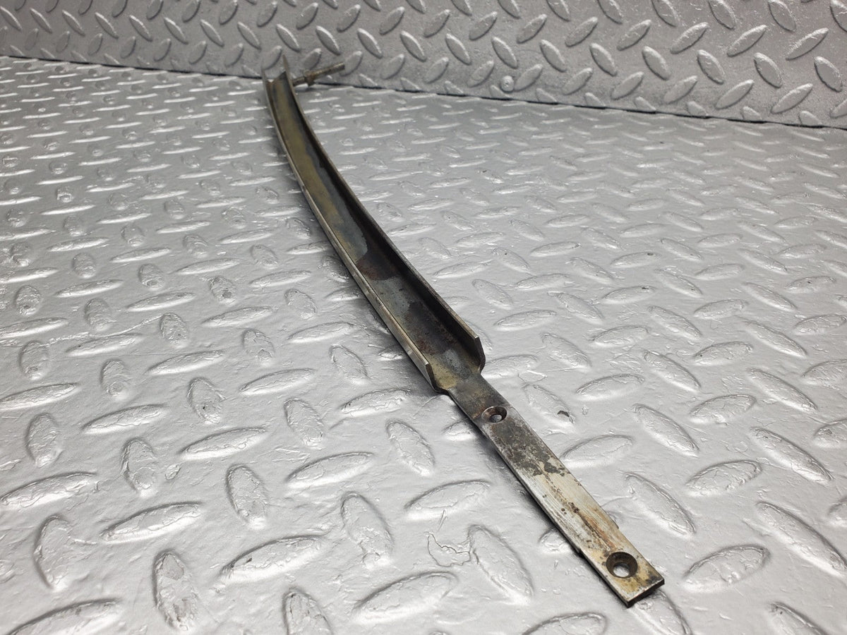 50139 Mercedes-Benz R107 SL Right Door Window Channel