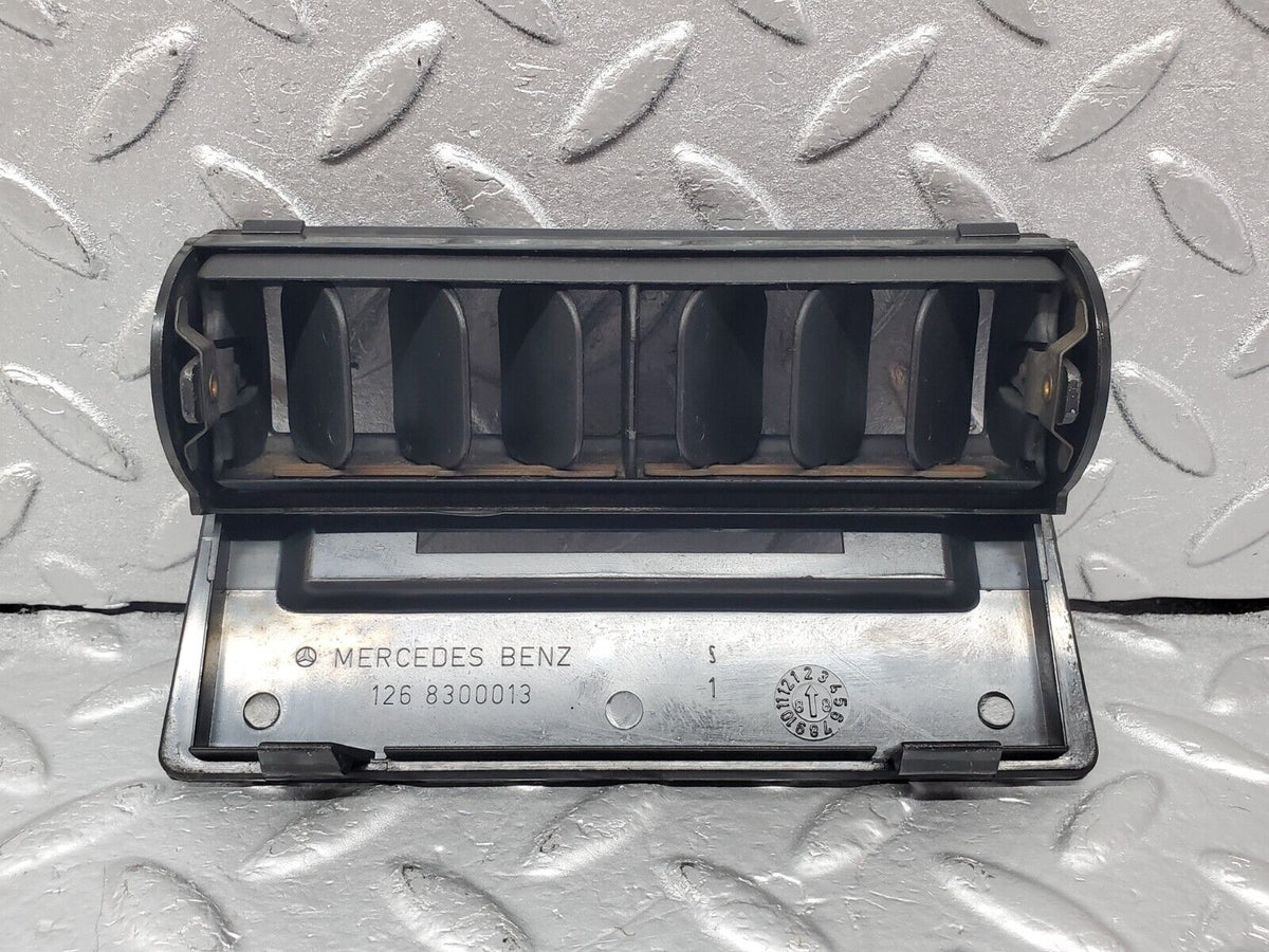 45584 Mercedes-Benz W126 420SE Centre Console Air Vent A1268300013