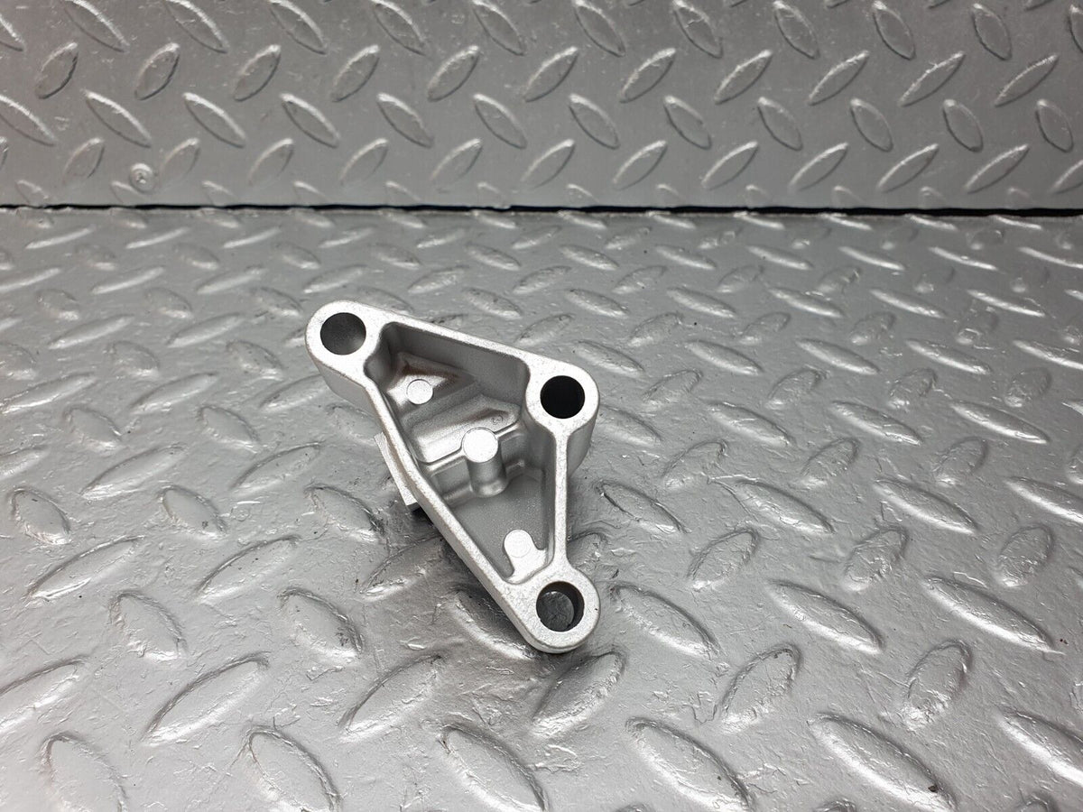 41524 Mercedes-Benz W124 200E Alternator Generator Support Bracket A1021550835