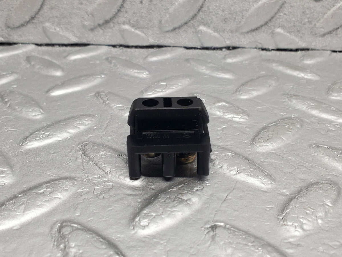 49261 Mercedes-Benz A124 320E Cabriolet Wiring Cable Junction Box A0005400269