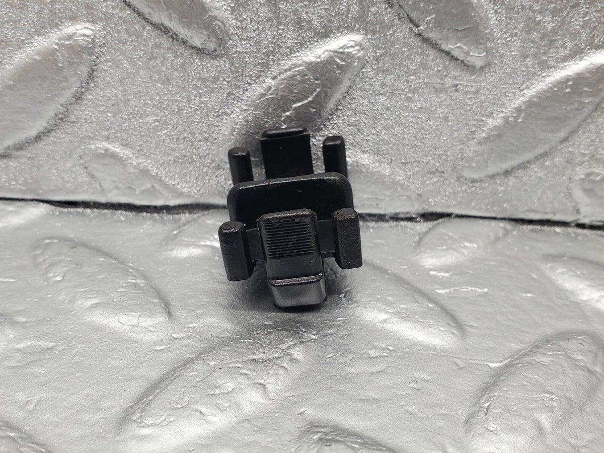 48307 Mercedes-Benz C126 Coupe Cable Wire Connector