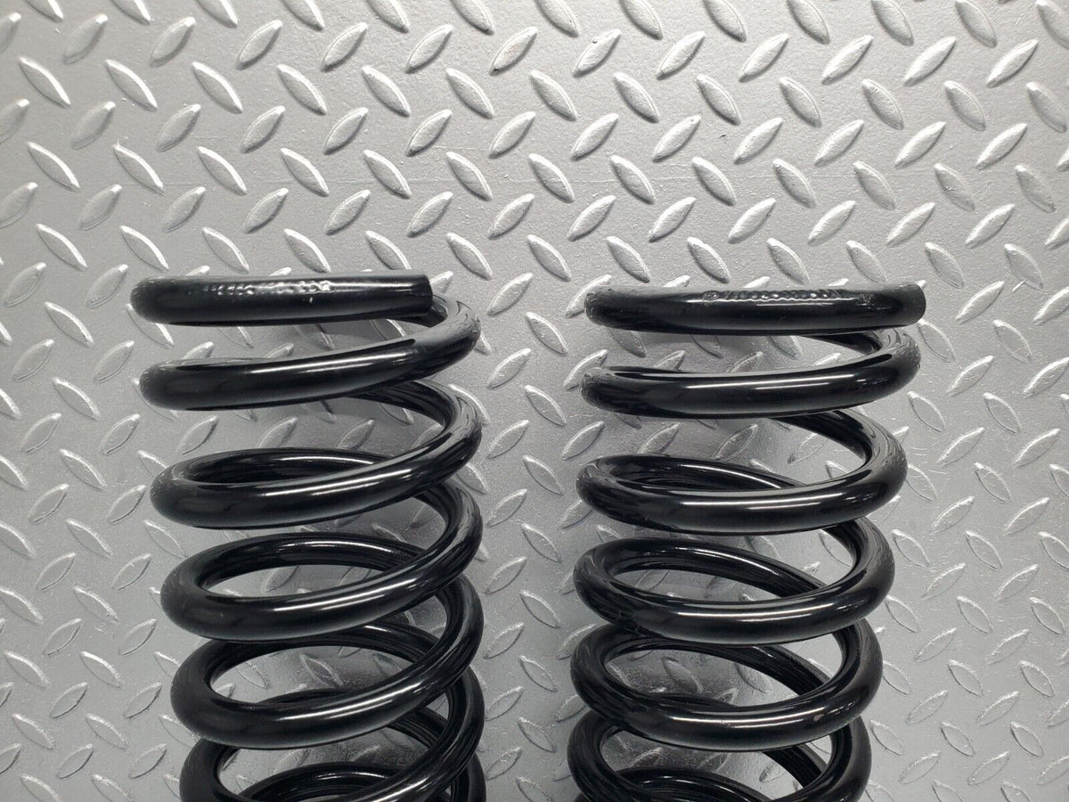 47501 Mercedes-Benz C126 500SEC Coupe Rear Coil Spring Pair A1163241104