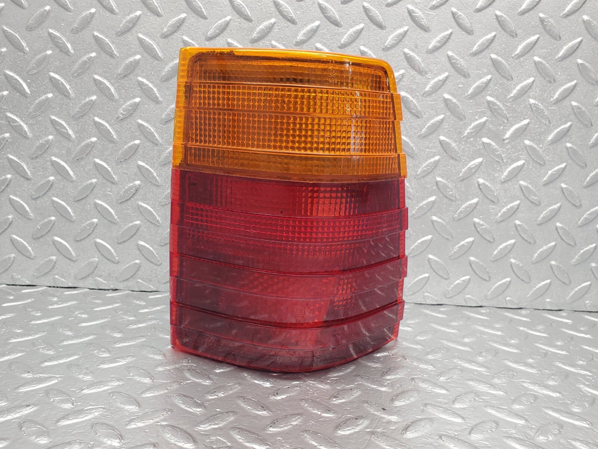 48687 Mercedes-Benz S123 Wagon Tail Light Right Side A1238201864