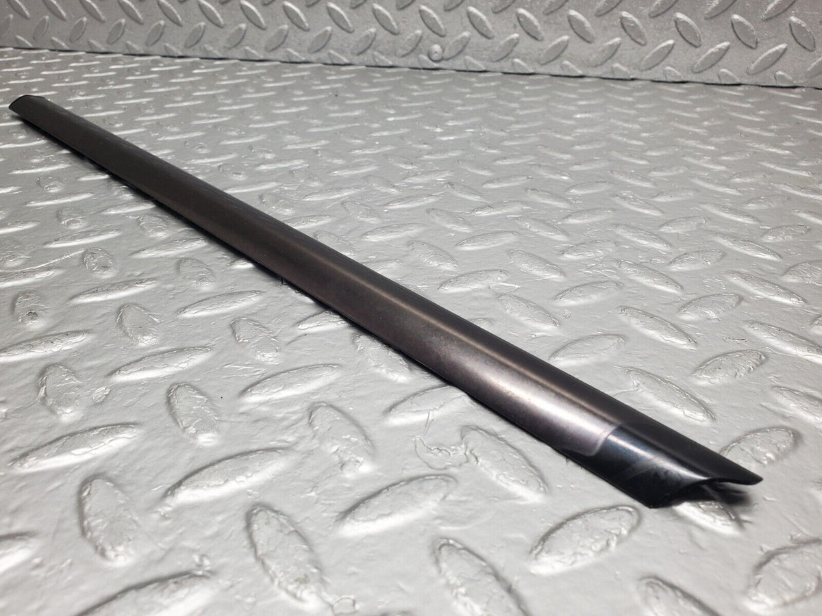 48110 Mercedes-Benz R230 350SL Coupe Rear Right Window Moulding Trim