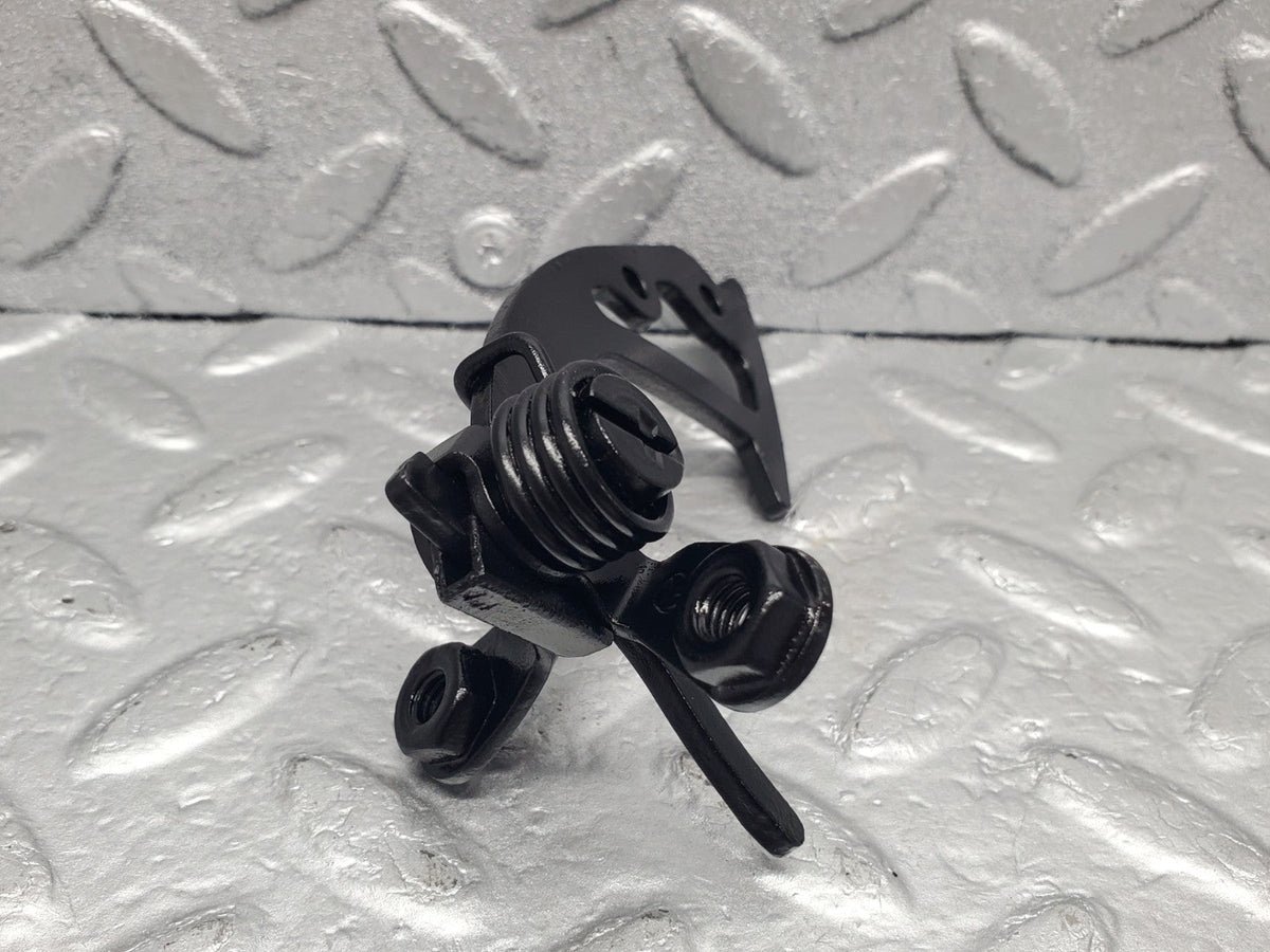 49612 Mercedes-Benz W126 Bonnet Safety Latch