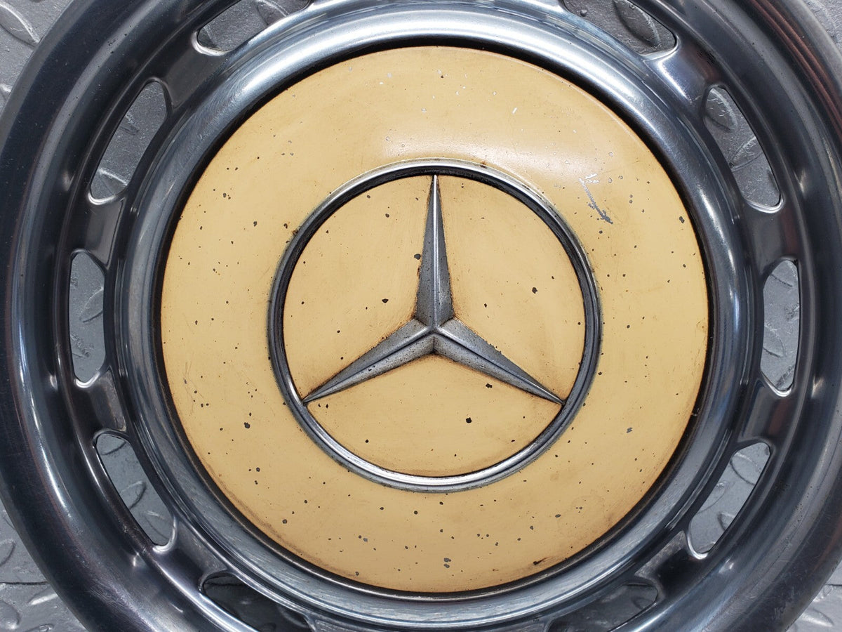 48399 Mercedes-Benz Wheel Trim Hub Cap 14"