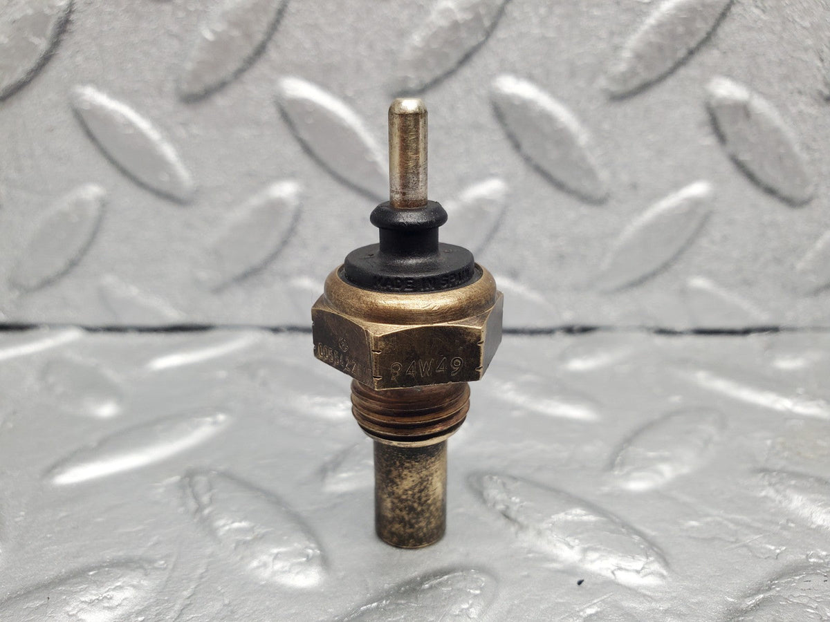 49206 Mercedes-Benz A124 320E Cabriolet Coolant Temperature Sensor A0055422617