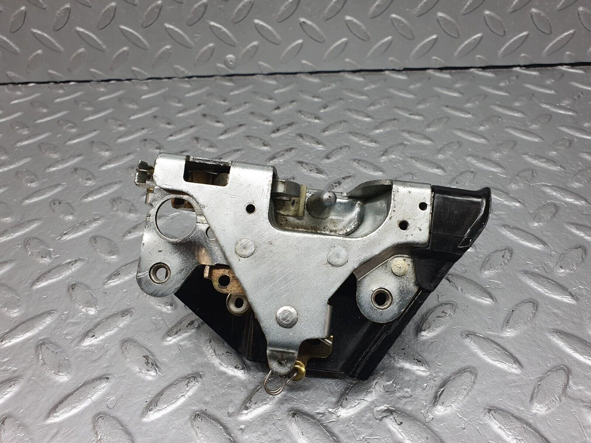 41106 Mercedes-Benz W126 300SE Rear Left Door Lock Mechanism A1237330108