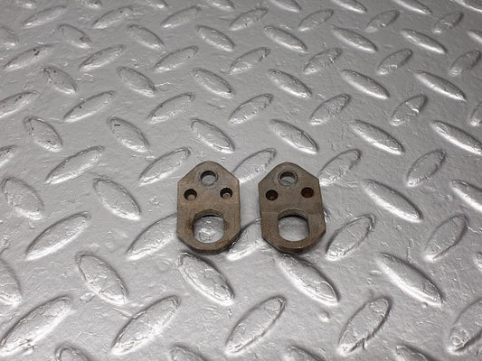 41360 Mercedes-Benz W116 350SE Fuel Injector Bracket Holder 2X