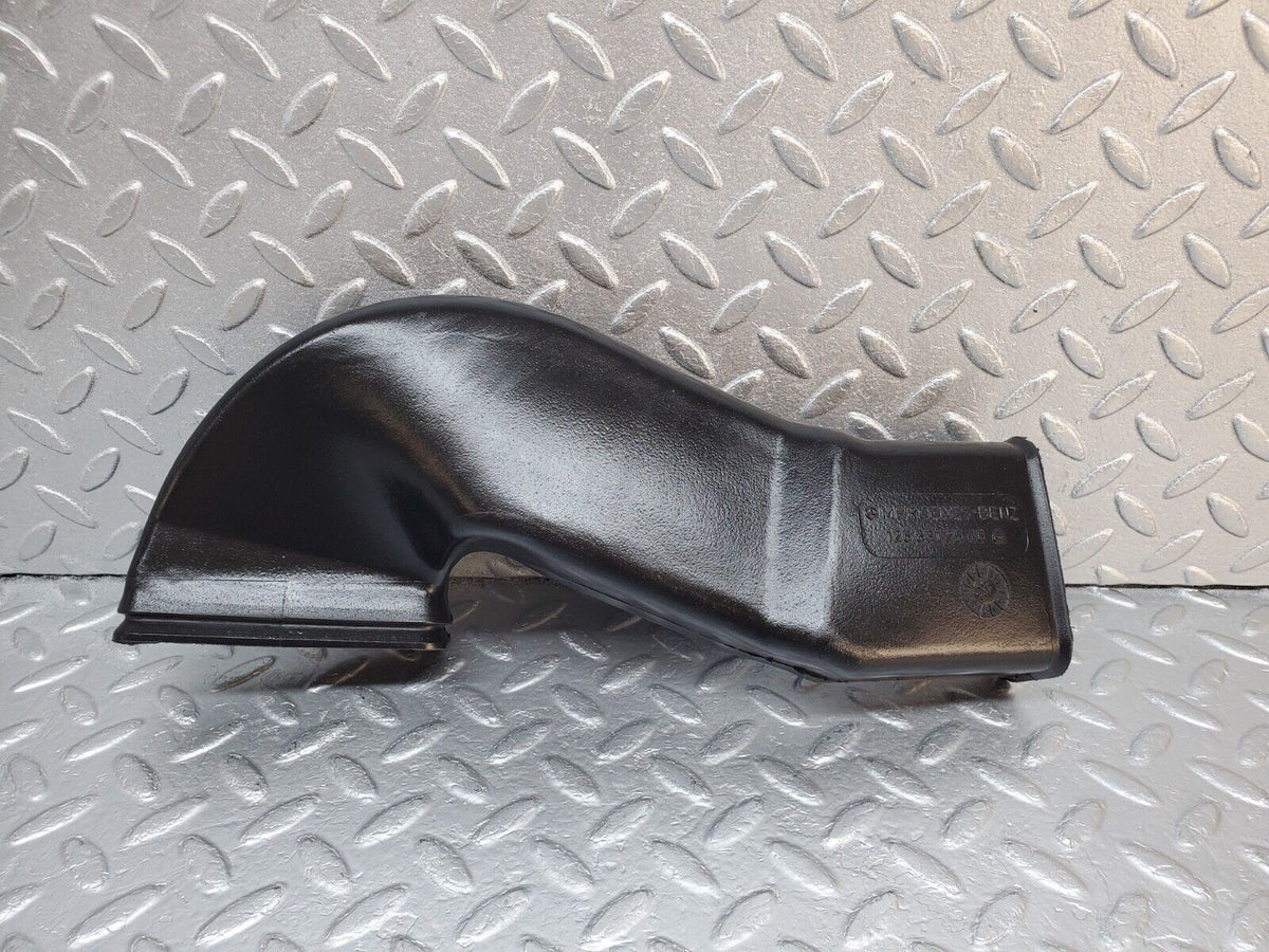 45927 Mercedes-Benz W126 420SE Dashboard Air Duct Right A1268312546