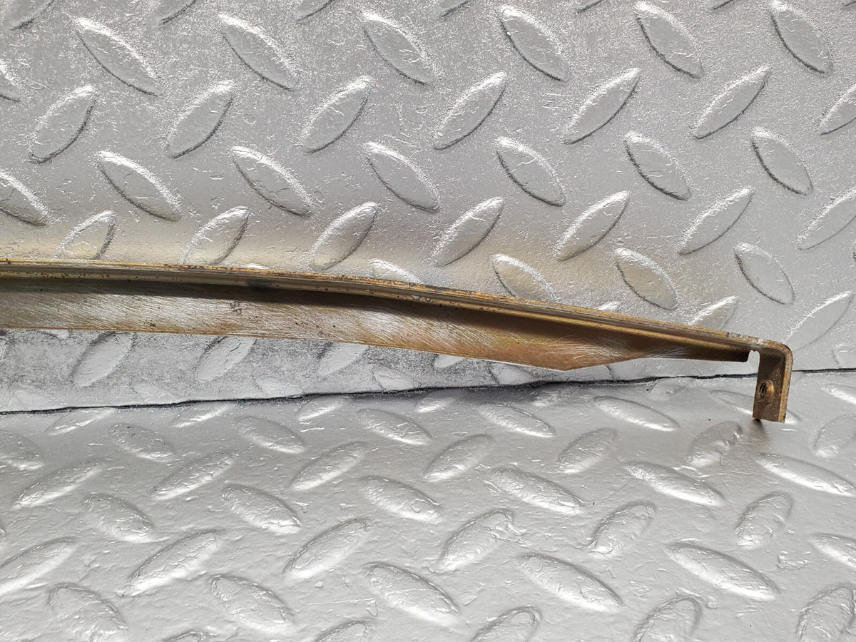 48321 Mercedes-Benz C126 Coupe Right Door Window Channel