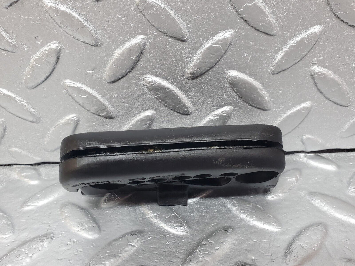 45726 Mercedes-Benz W126 420SE Firewall Grommet Left Side A1269972081