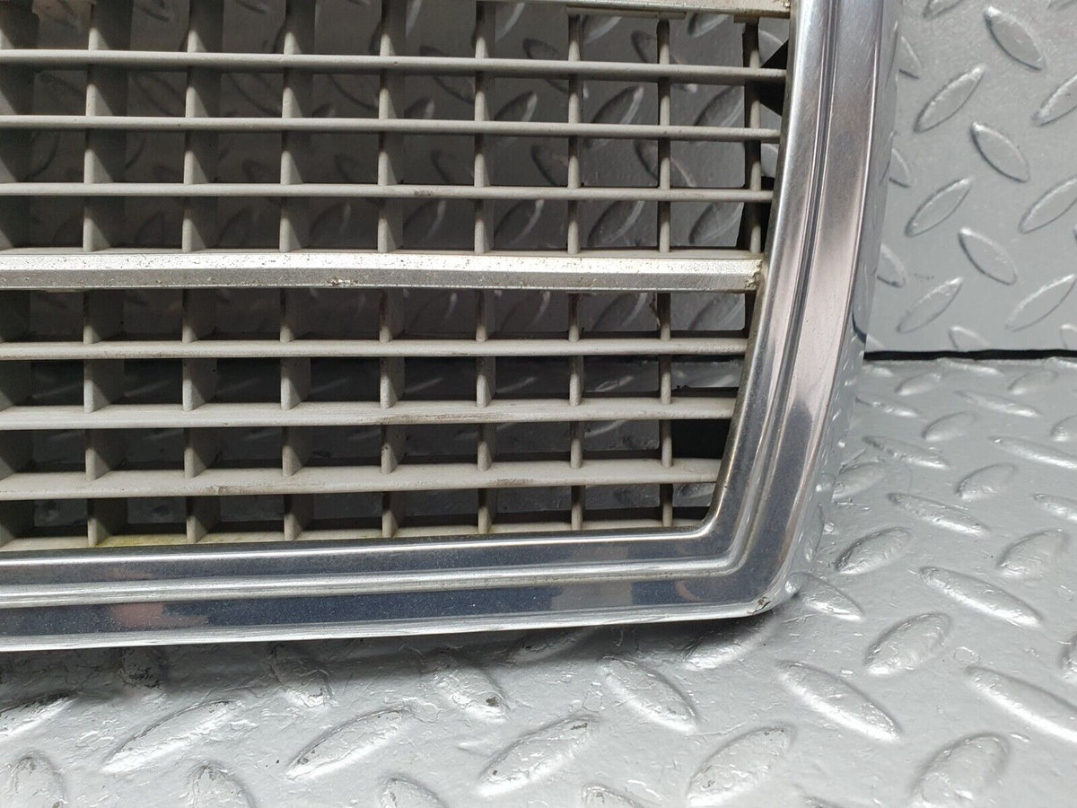 41221 Mercedes-Benz W126 300SE Bonnet Grill Chrome A1268880423
