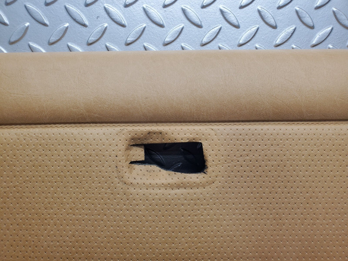 48752 Mercedes-Benz W123 Front Right Door Card
