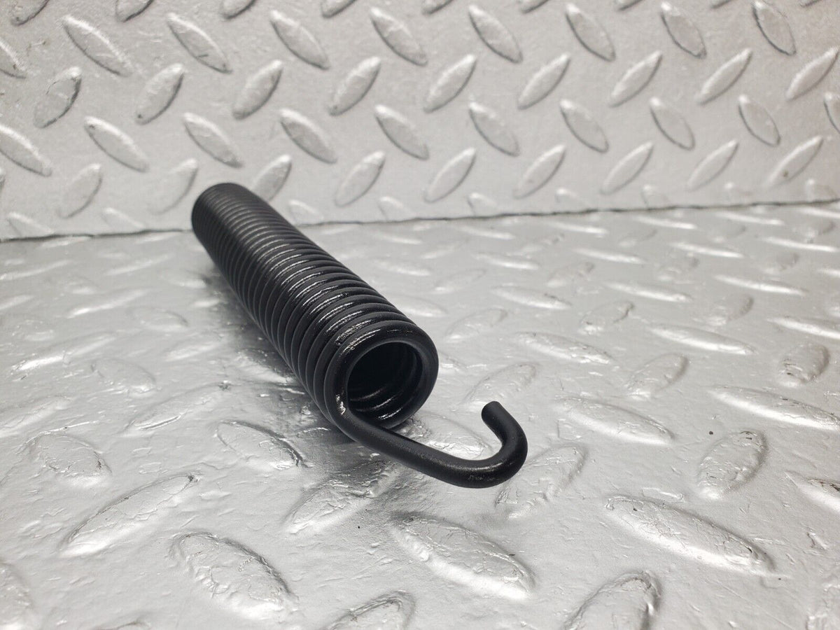 46128 Mercedes-Benz W105 PONTON Bonnet Hinge Spring