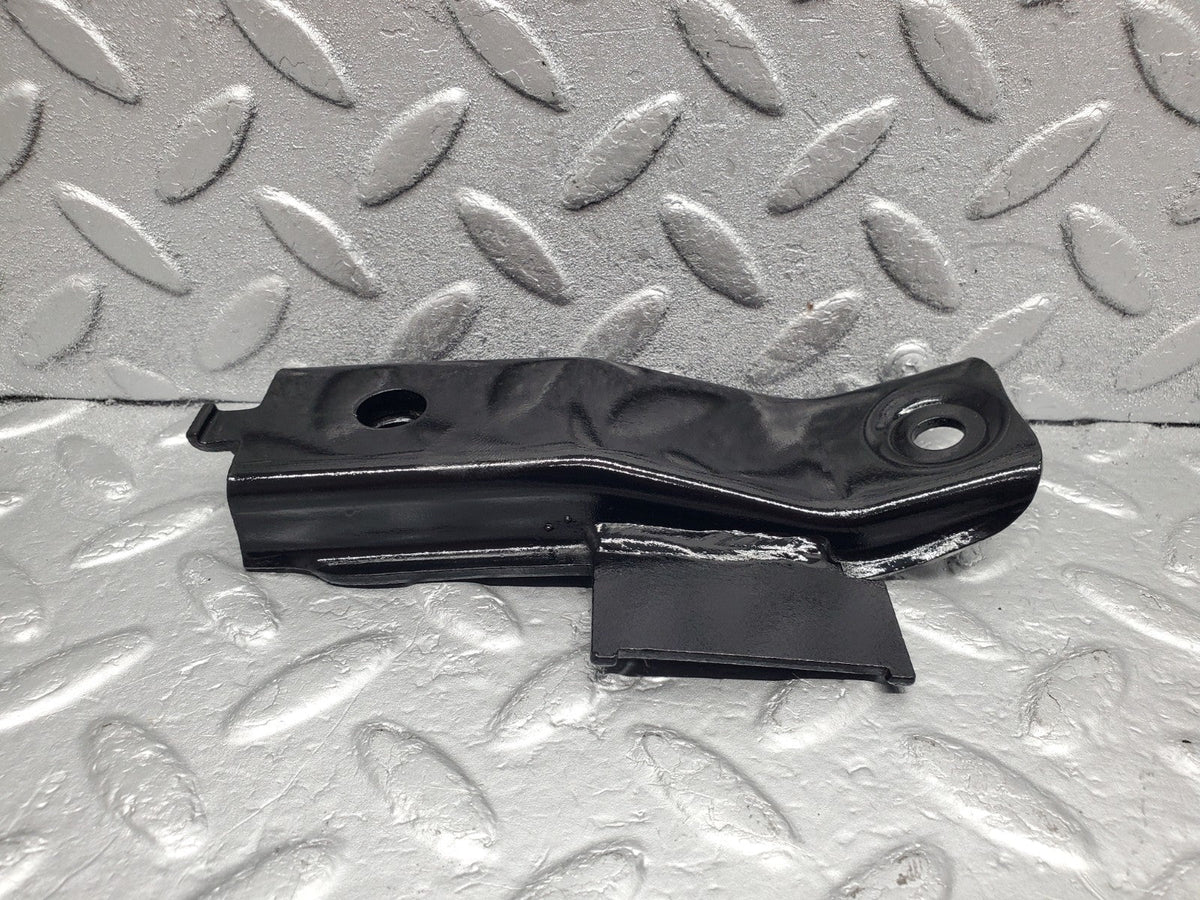 49988 Mercedes-Benz R107 380SL Engine Suspension Holder Left Side