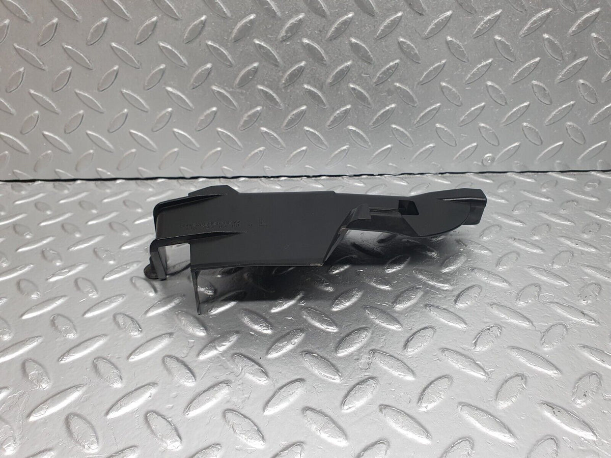 40906 Mercedes-Benz W126 300SE Front Left Door Lock Inner Cover A1267230308
