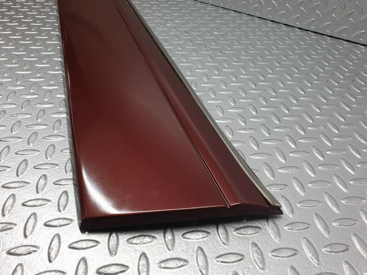 40910 Mercedes-Benz W126 300SE Front Right Door Moulding Trim A1266903840