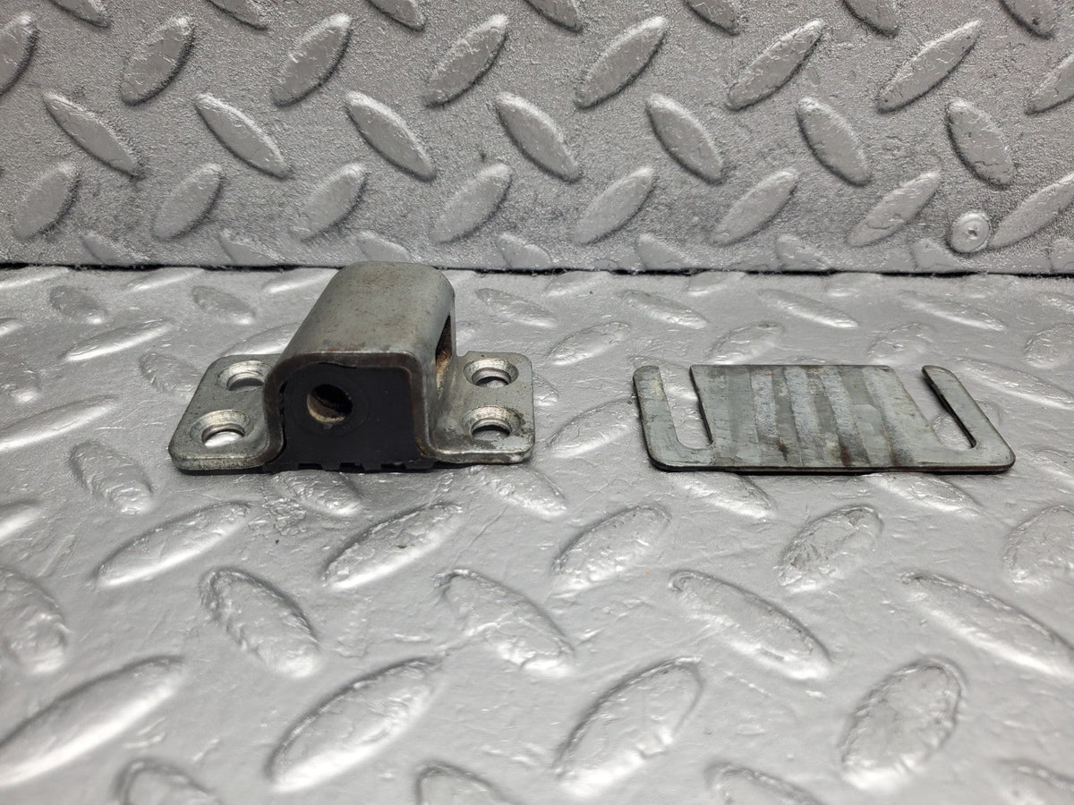 50557 Mercedes-Benz W108 280SE 3.5 Door Lock Latch Left