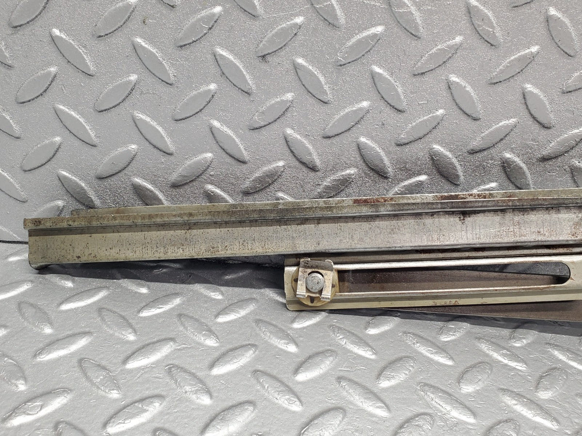 49440 Mercedes-Benz W111 Front Right Manual Window Regulator