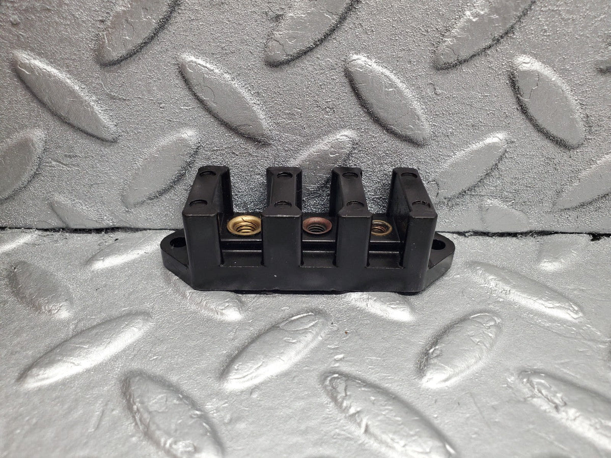 49686 Mercedes-Benz R107 380SL Cable Wire Connector 09771335