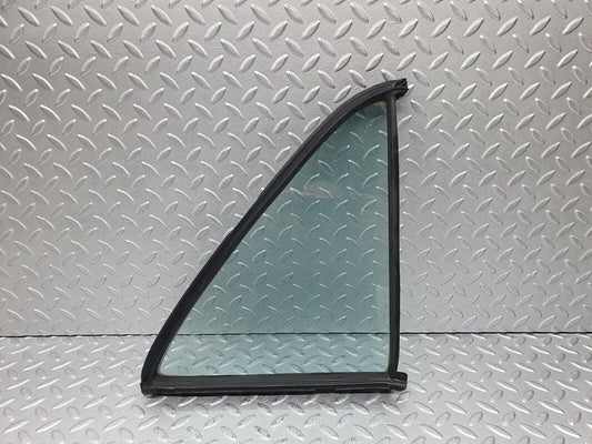 40777 Mercedes-Benz W123 300D Rear Right Quarter Window Glass A1237350224
