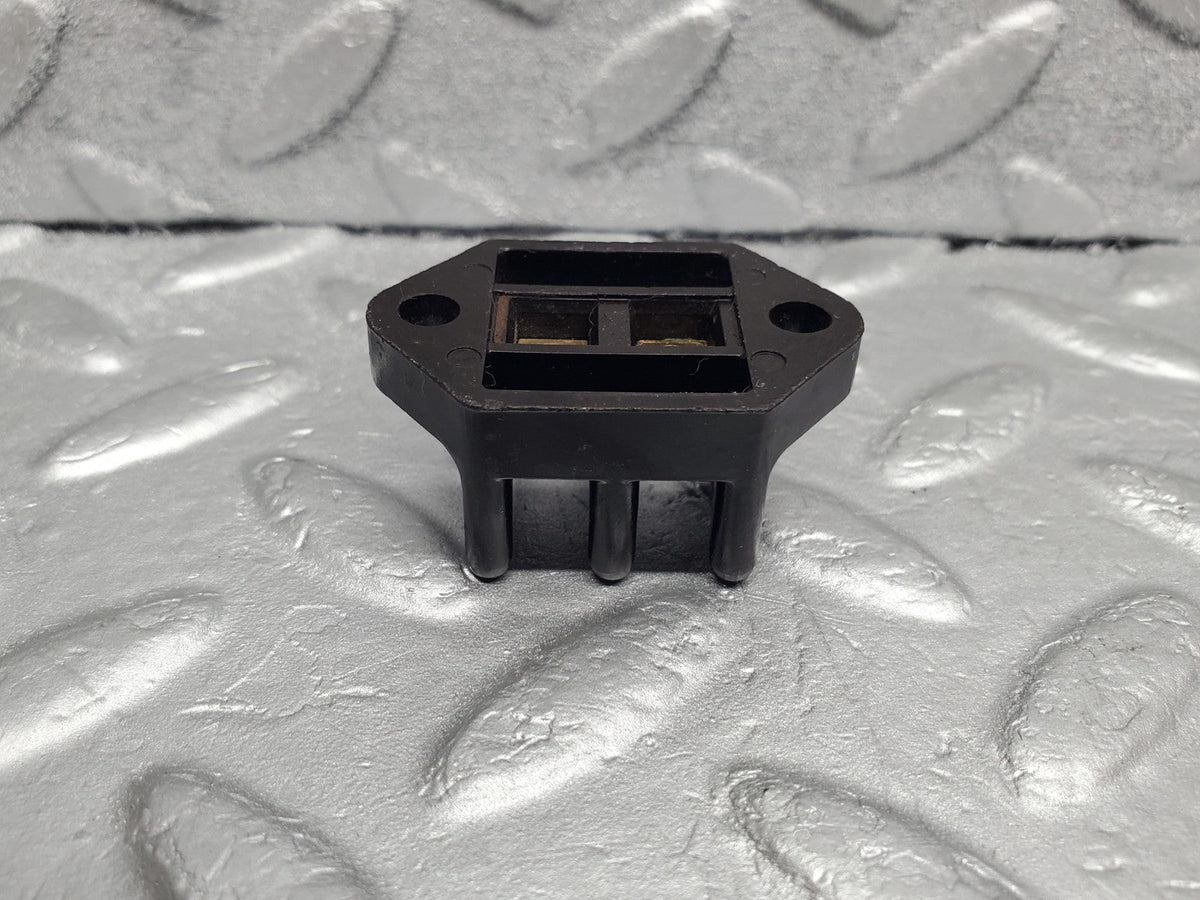 49687 Mercedes-Benz R107 380SL Cable Wire Connector 20490