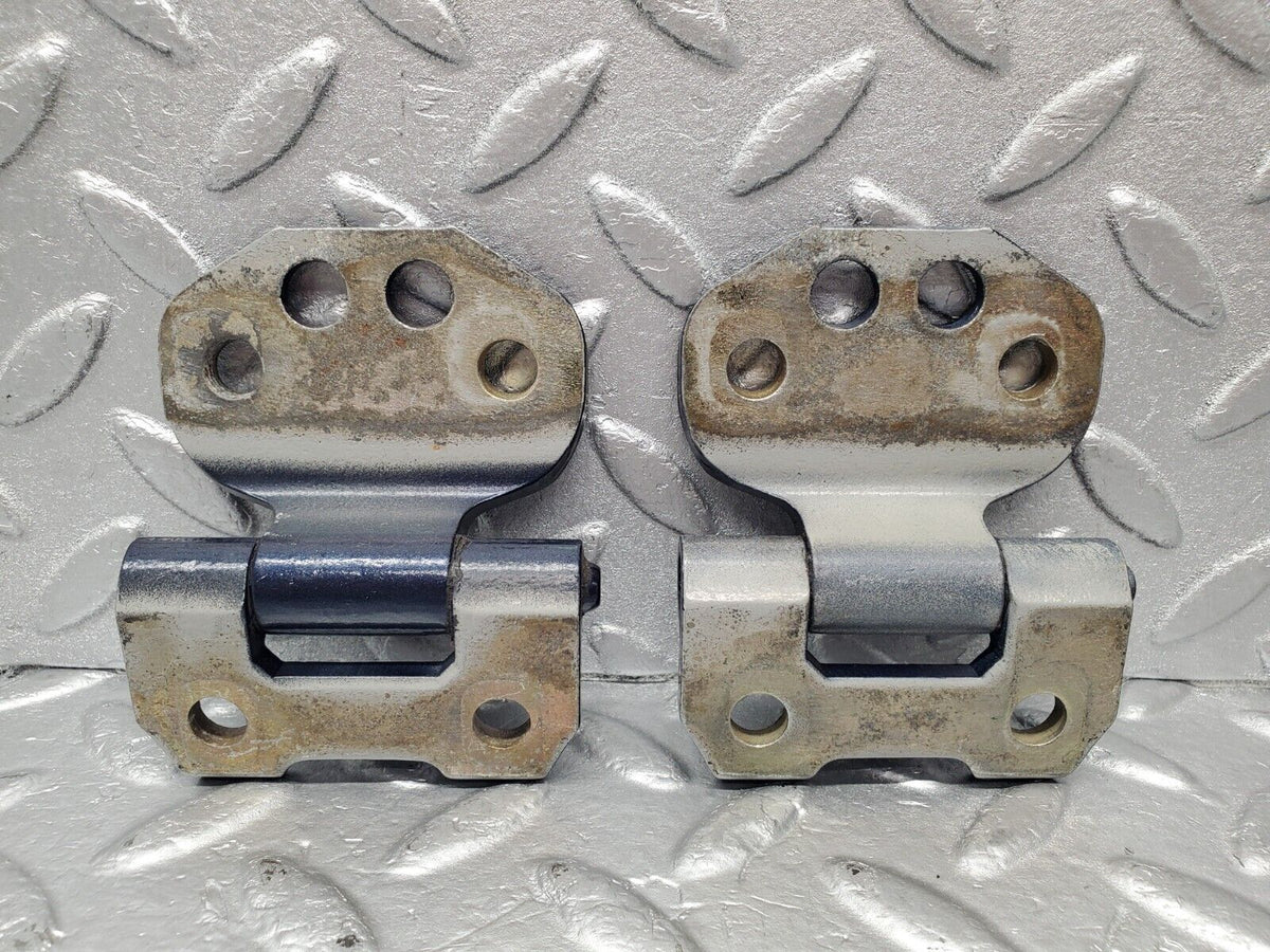 46993 Mercedes-Benz R129 320SL Coupe Door Hinge Left Side