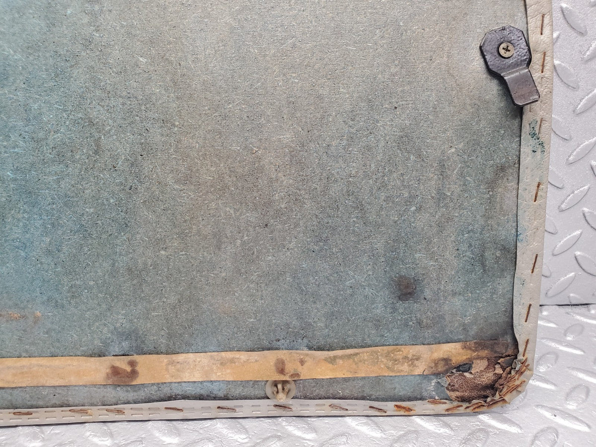 50523 Mercedes-Benz W108 280SE 3.5 Front Right Door Card Grey